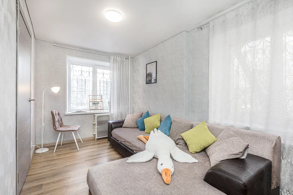 Двухкомнатная квартира в живописном месте у набережной