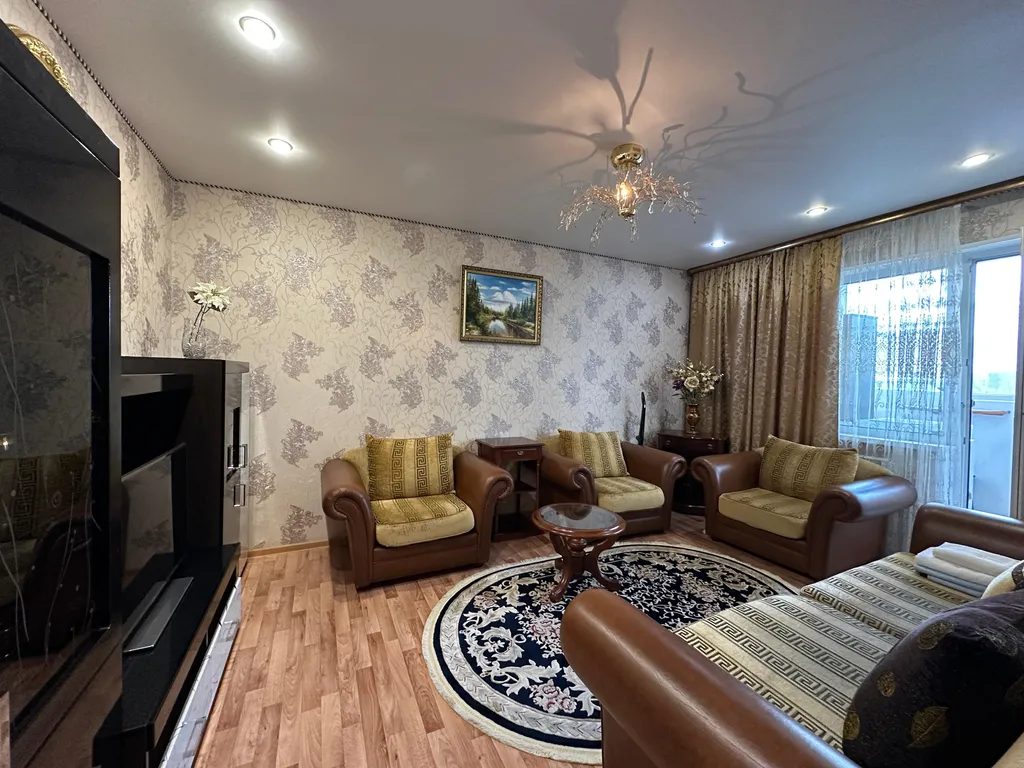 2-комнатная на Энтузиастов