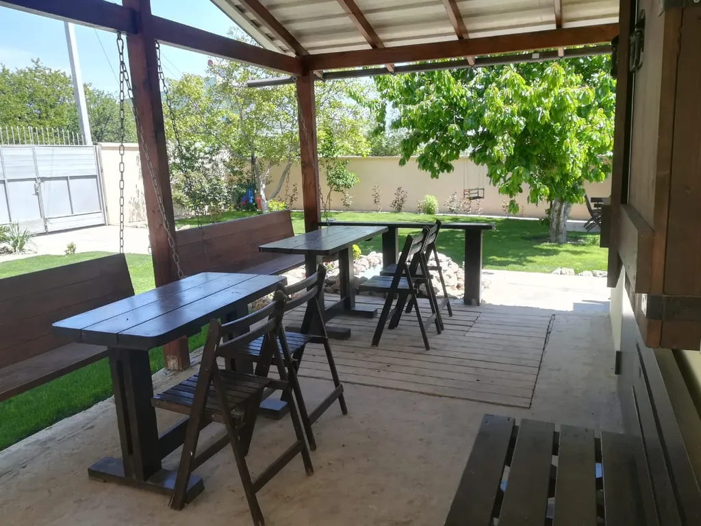 Частный дом (сдается только 2-й этаж)