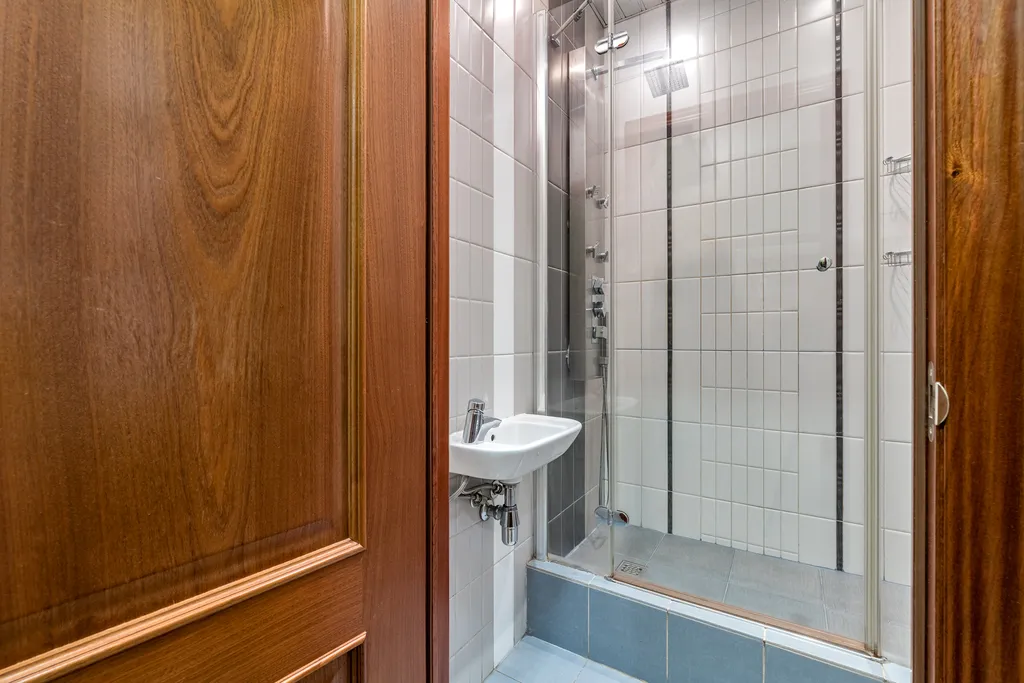 Квартира Квартира на Сенной площади — Санкт-Петербург