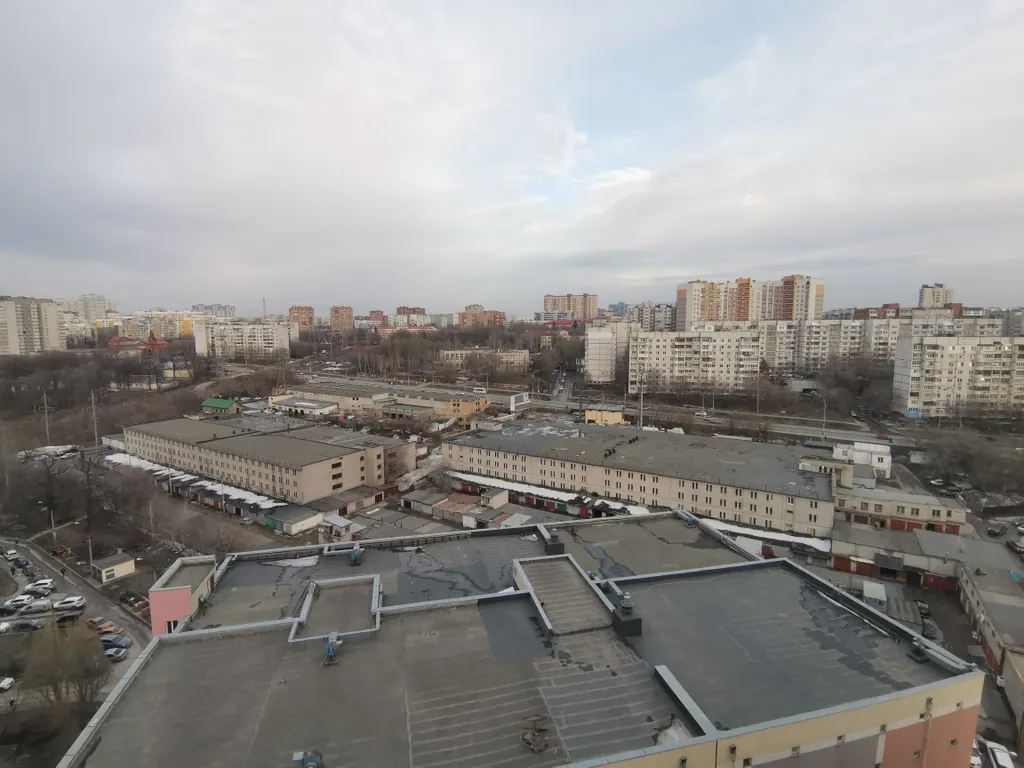 У Волги уютная квартира с видом на горы