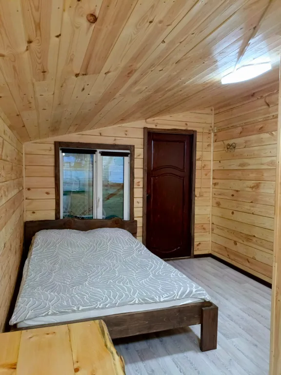 Удачный дворик с видом на горы