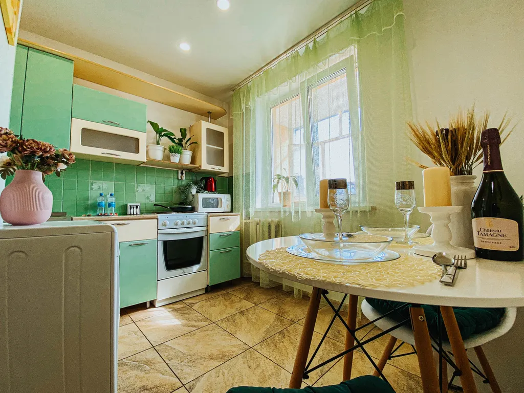 Уютная квартира с круглой кроватью и джакузи