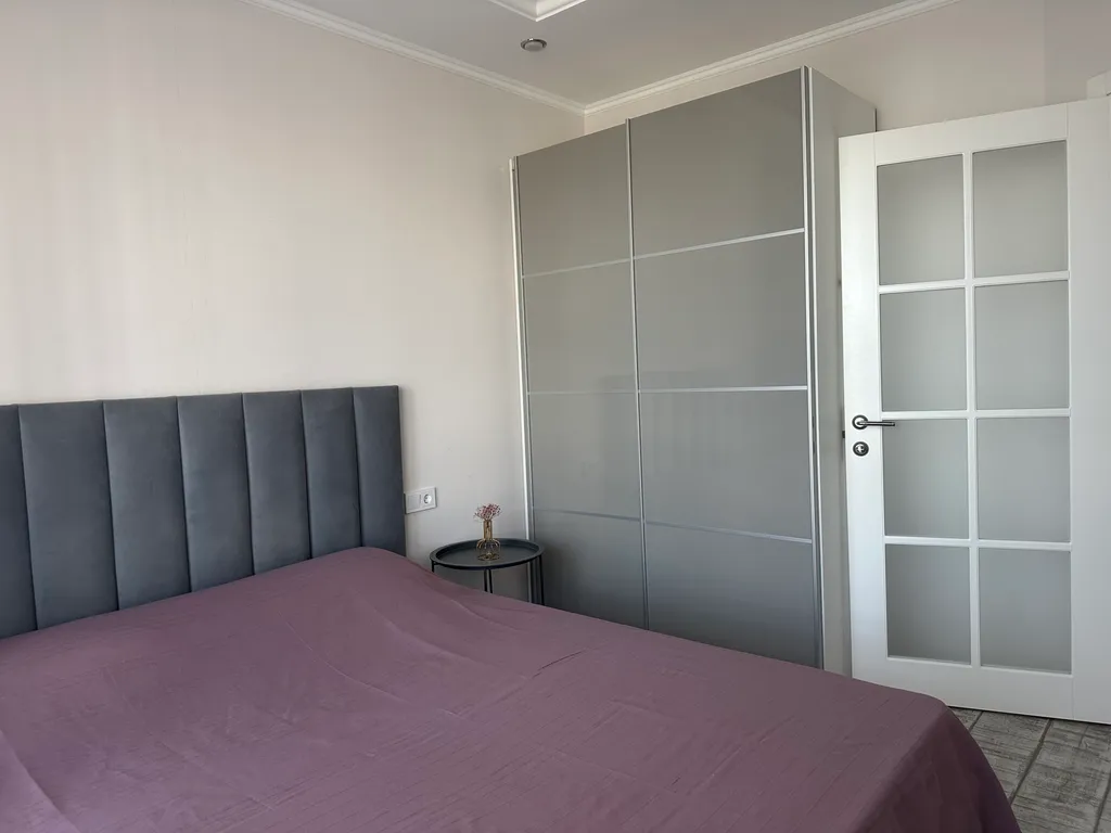 Уютная евродвушка с панорамным балконом