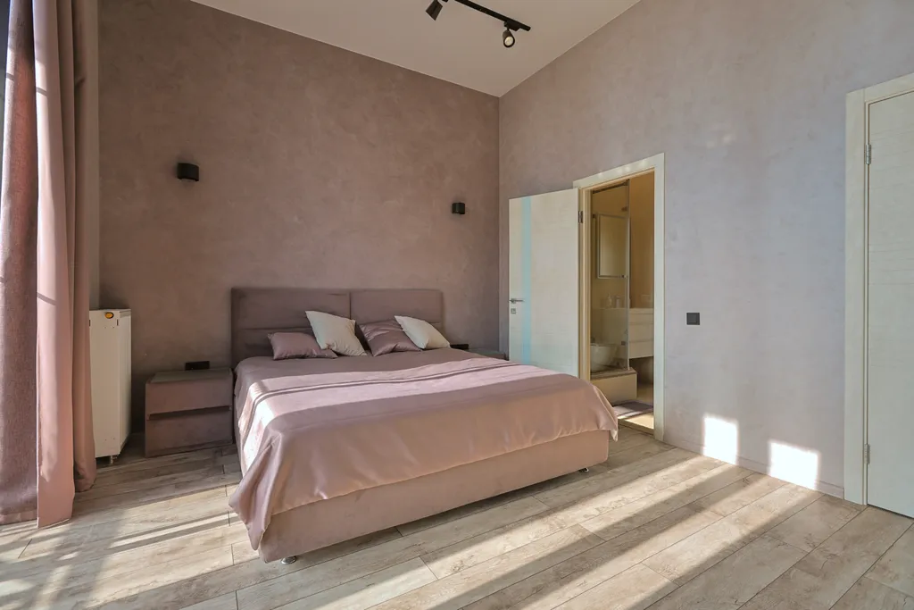 Уникальная квартира с панорамными окнами в центре Волгограда