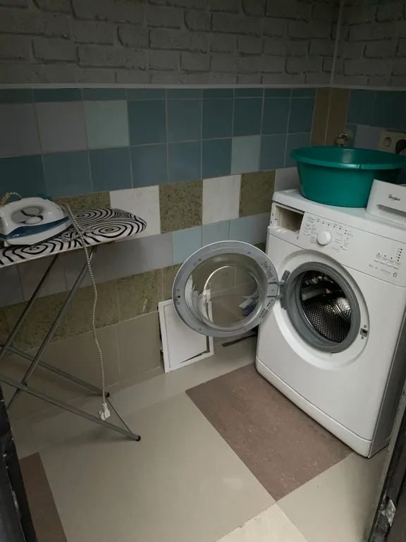 Квартира Уютная комната-студия с видом на сад — Севастополь