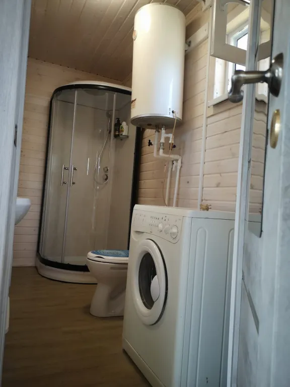 Домик-студия на море