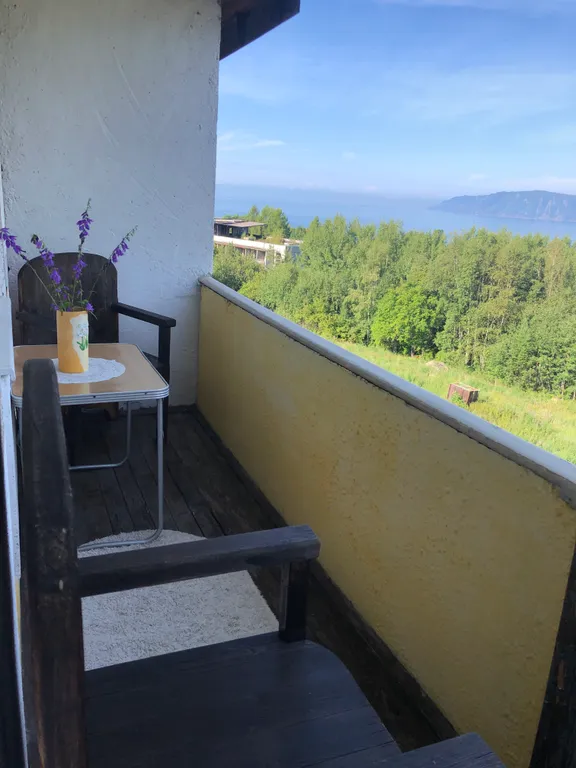 «Златогорье-флэт» - квартира с завораживающим видом на о. Байкал