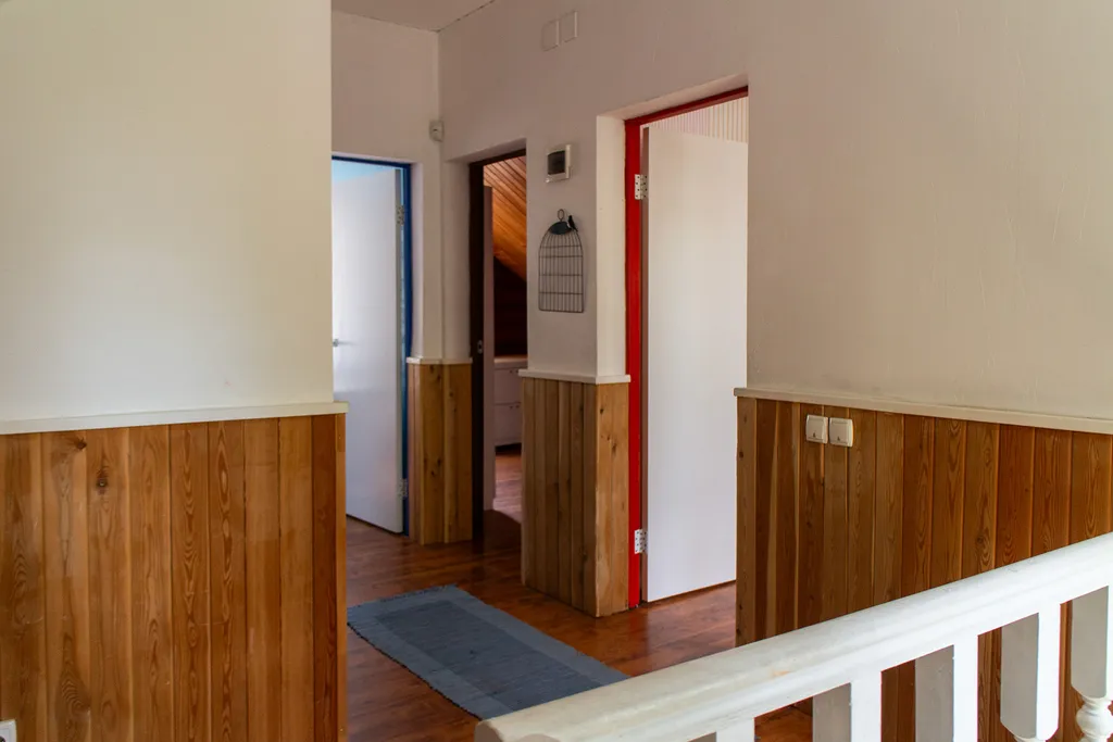 Дом в соснах