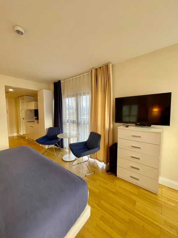 Orbi City 4371, 43 этаж