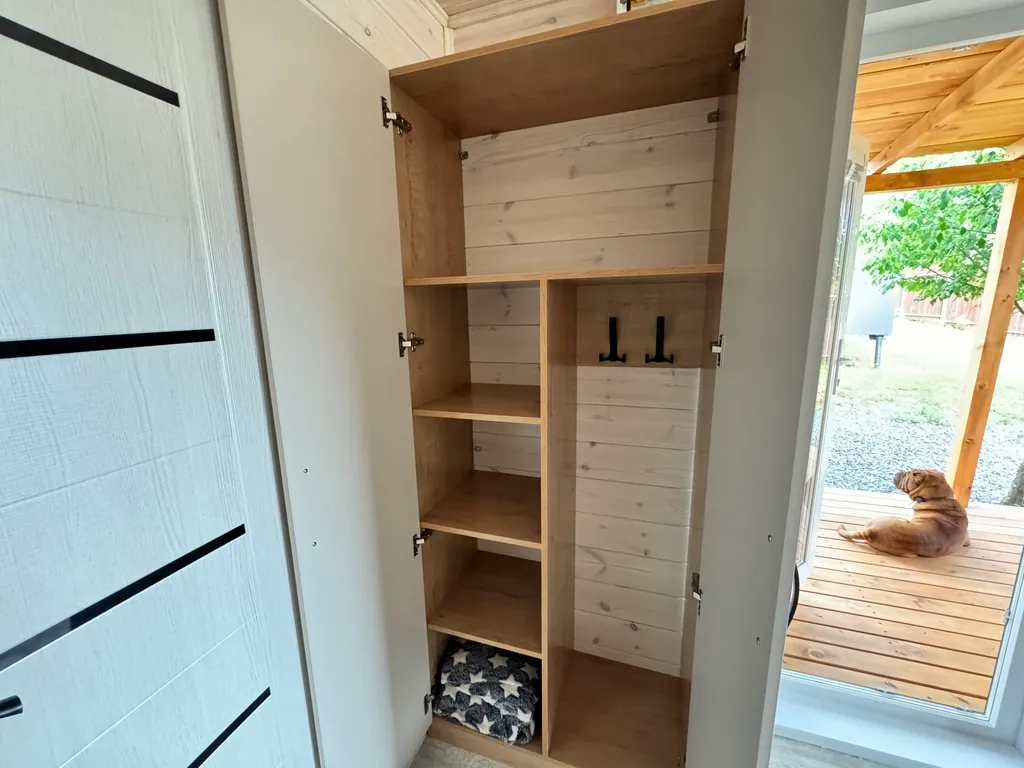 Домик с видом на горы