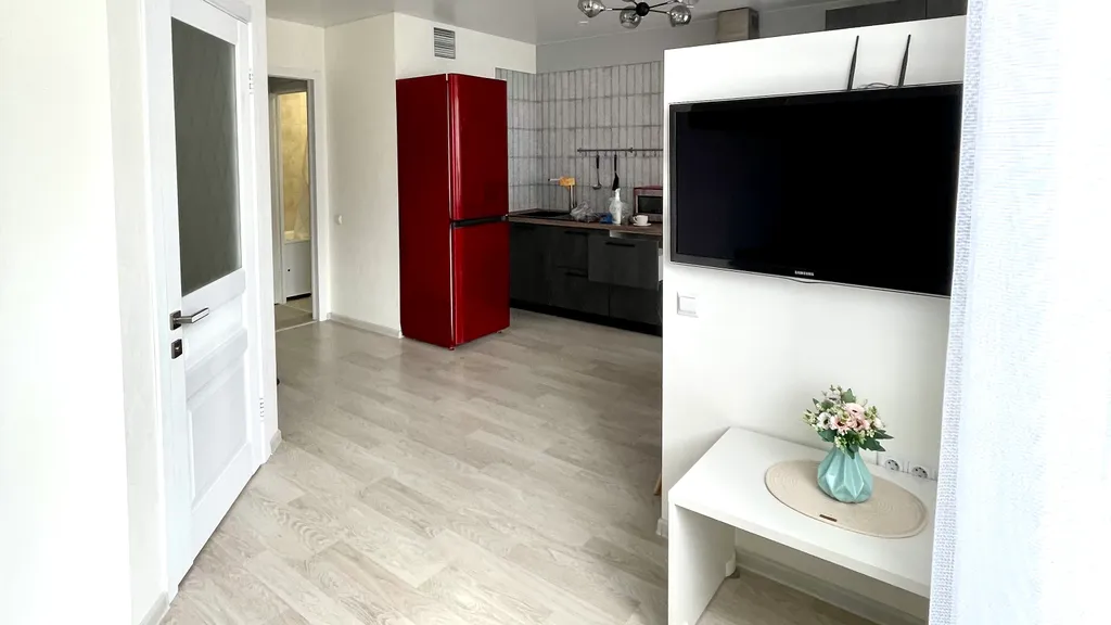 Квартира с дизайнерским ремонтом и кондиционером в центре города