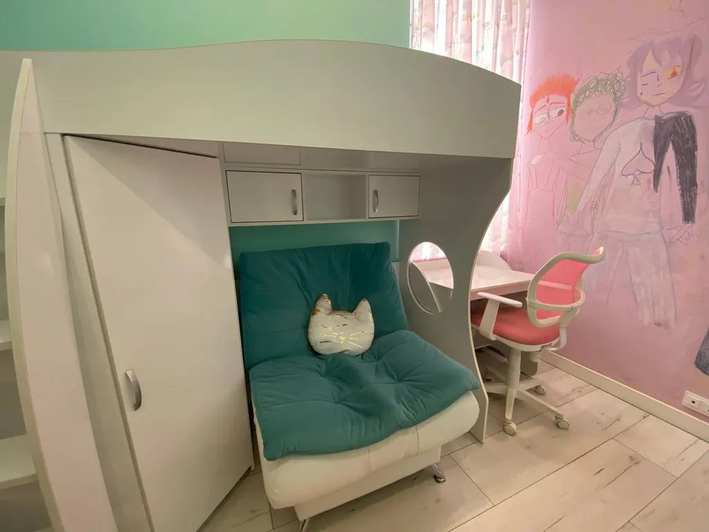 Квартира Уютная трёхкомнатная квартира с видом на Неву — Санкт-Петербург