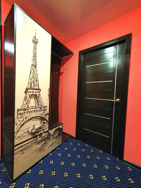 Двушка в центре пятого микрорайона Талнаха