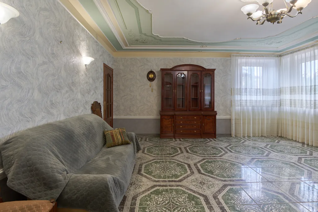 Уютный коттедж с бассейном и сауной