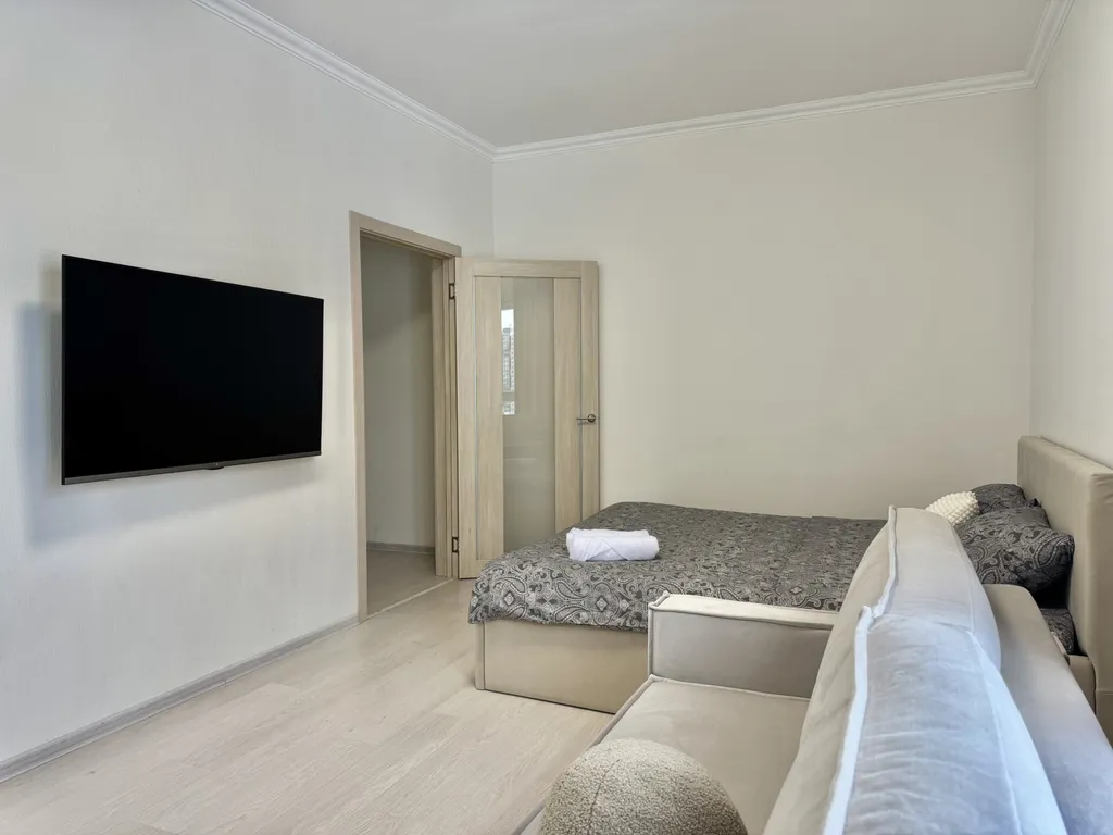 Квартира Квартира Просторная двушка с кондиционером и ПММ у Аквапарка — Новосибирск