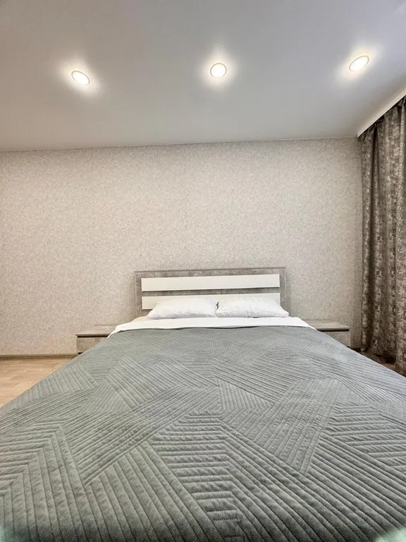 Уютная квартира в центре города с видом на Китай