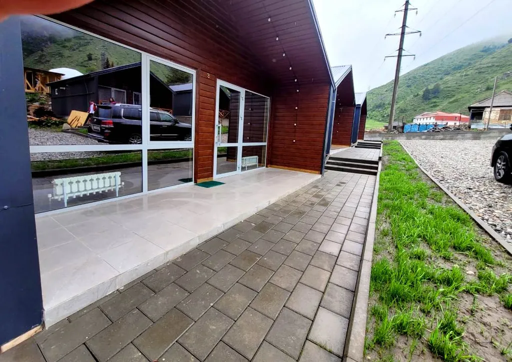 База отдыха с видом на горы в Приэльбрусье