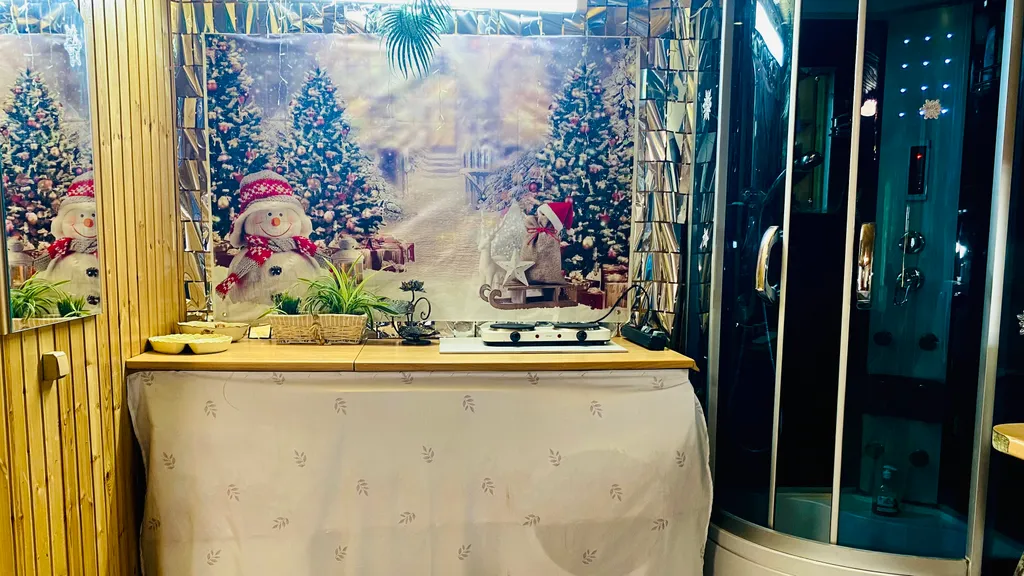 Домик  — с баней, камином и мангалом