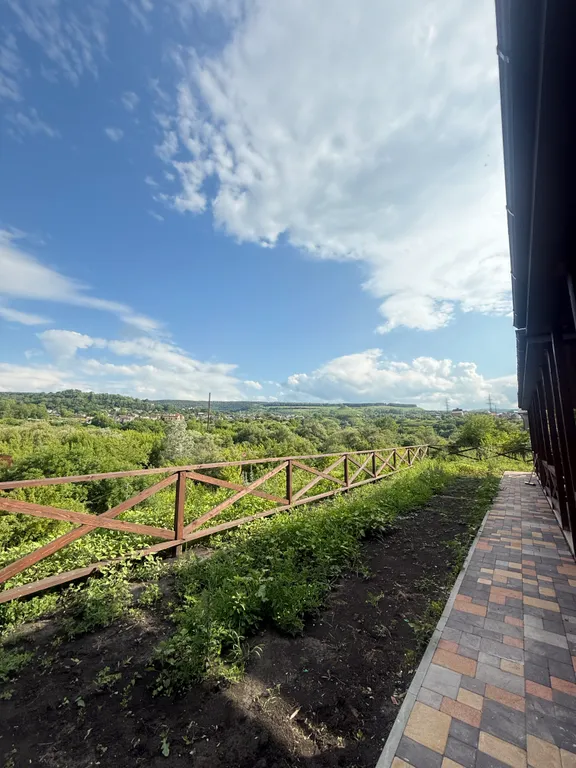 Домик у старого озера