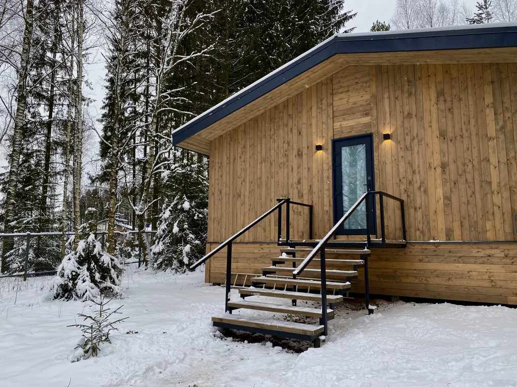 Эко-дом с панорамными окнами #1