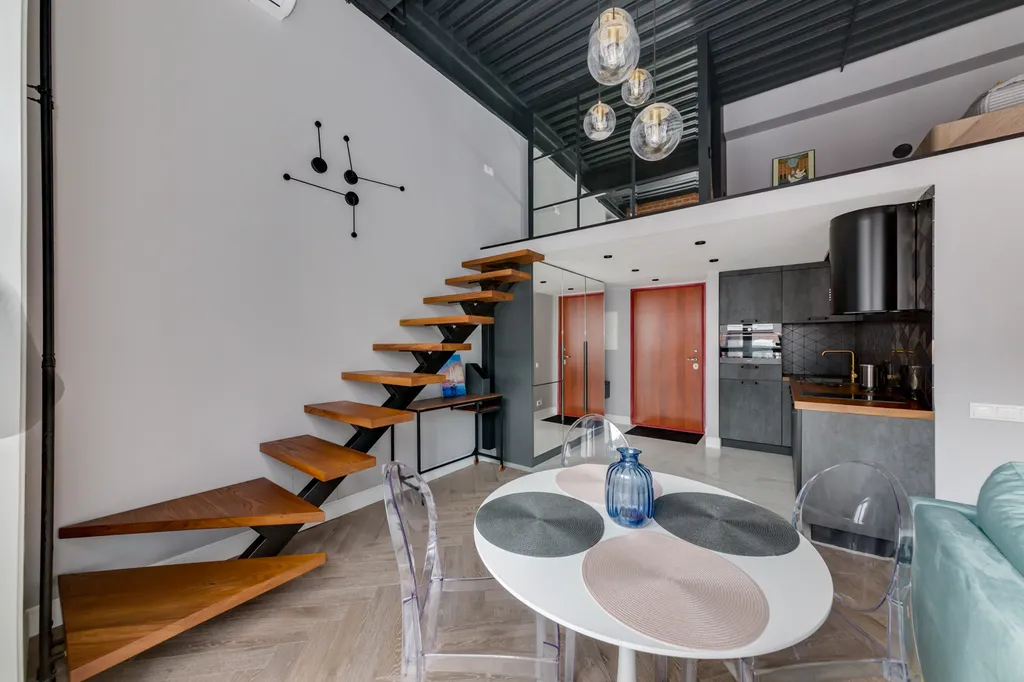 Квартира Квартира Двухэтажная студия в стиле лофт Смарт Хост — Москва