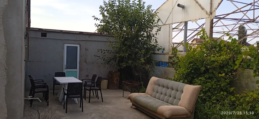 Уютный дом в черте города недалеко от пляжа