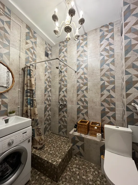 2-комнатная квартира с авторским ремонтом в историческом центре города