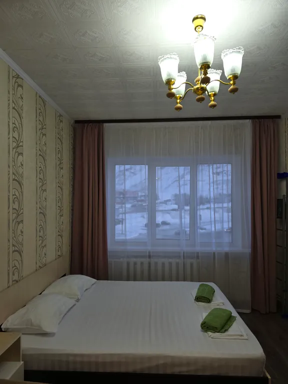 Первый дом у склона с видом на BigWood