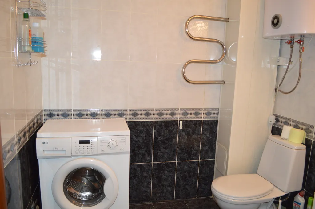 Квартира Уютная современная квартира у Кристалла — Тюмень