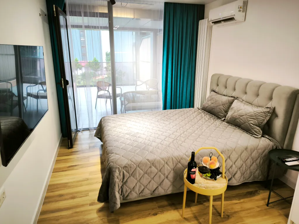 Ваша теплая и стильная гавань у моря Sea Wave Apartment