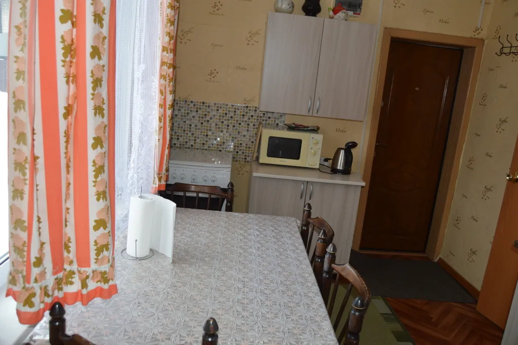 Часть дома в городе