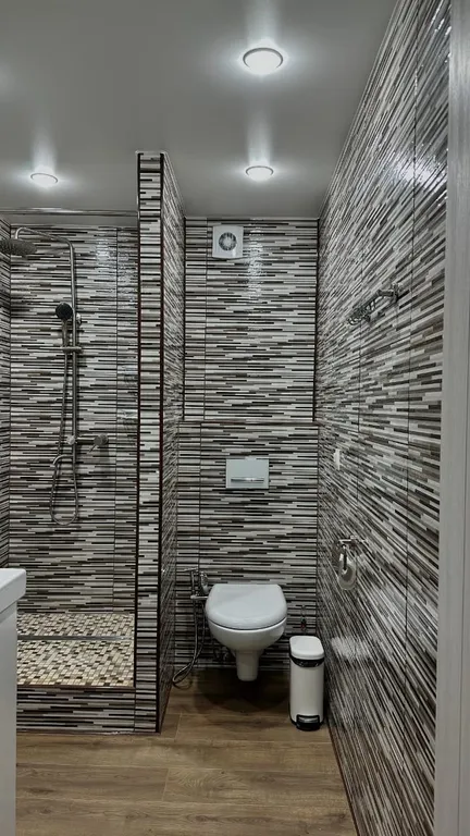 Коттедж с сауной и бассейном