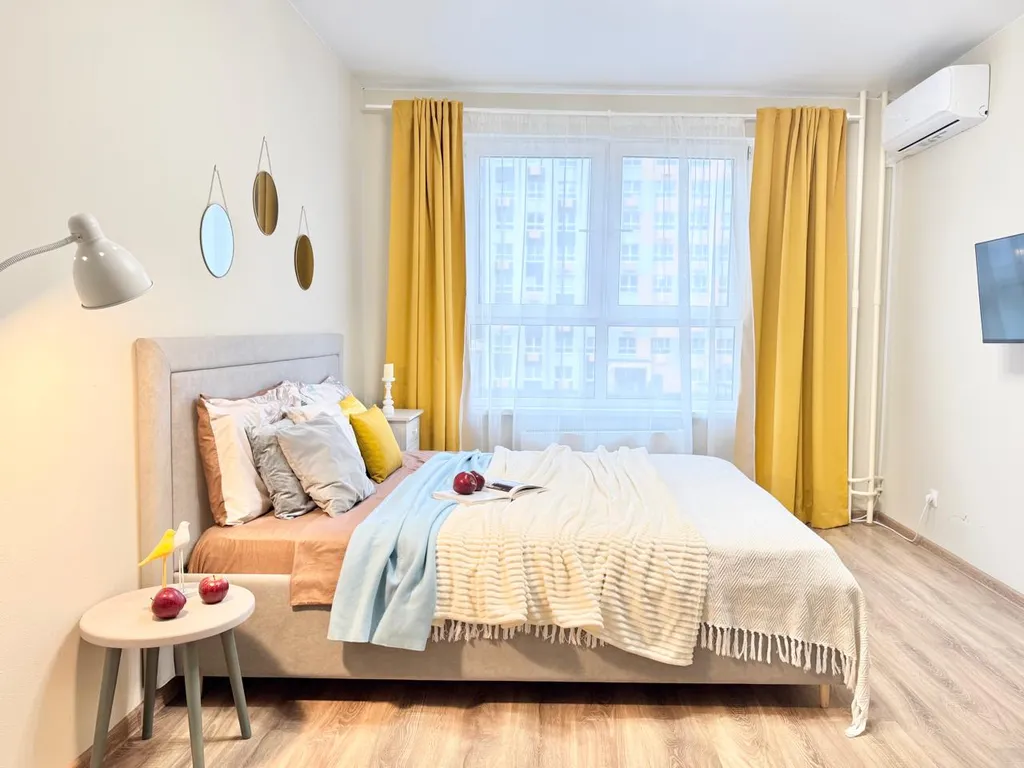 Светлая квартира с балконом