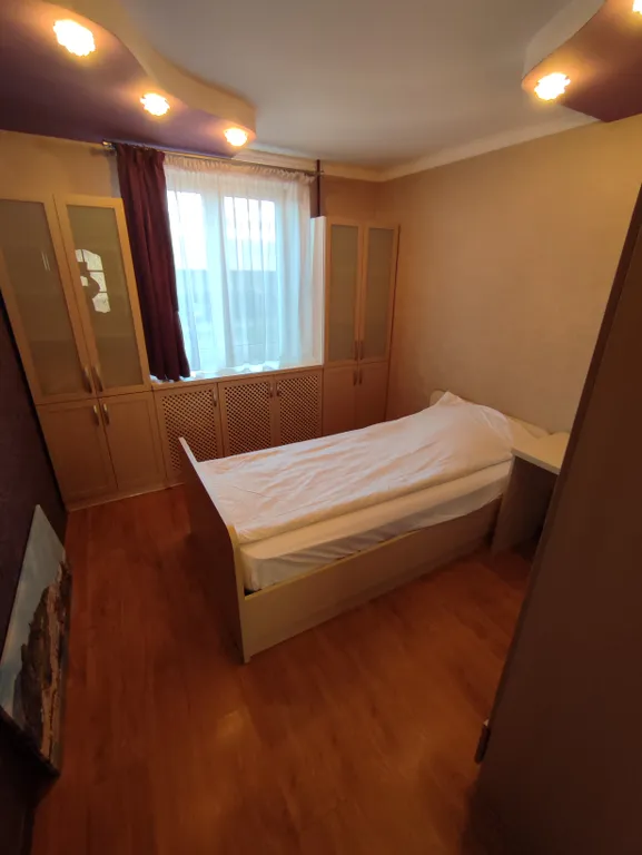 Квартира 3-комнатная Квартира — Калининград