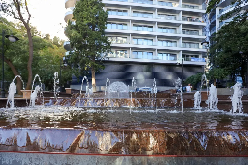 Новая квартира с просторной терассой и прекрасным видом на горы