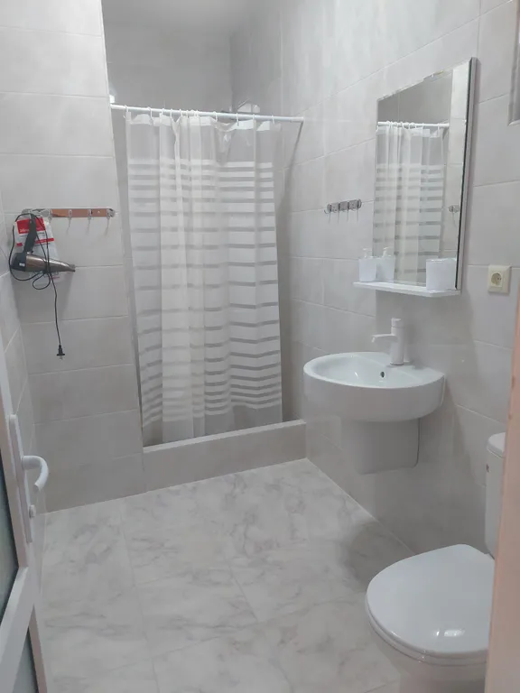 Семейный номер с кухней- гостинной и отдельной спальней