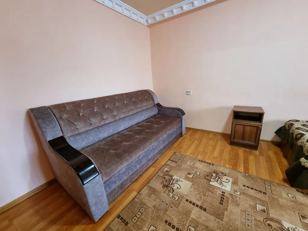 Квартира на набережной