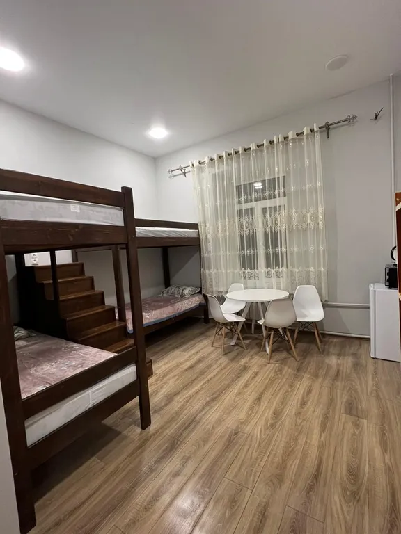 Студия возле ЖД вокзала