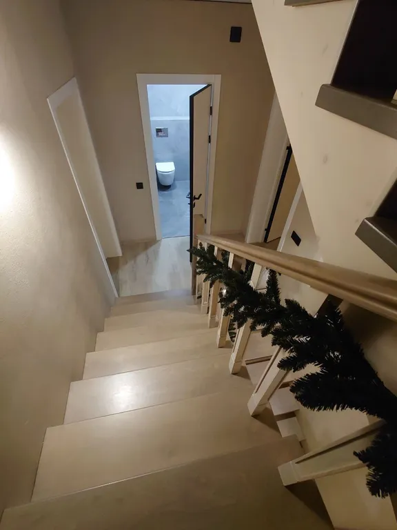 Дом с баней и бассейном на большую компанию