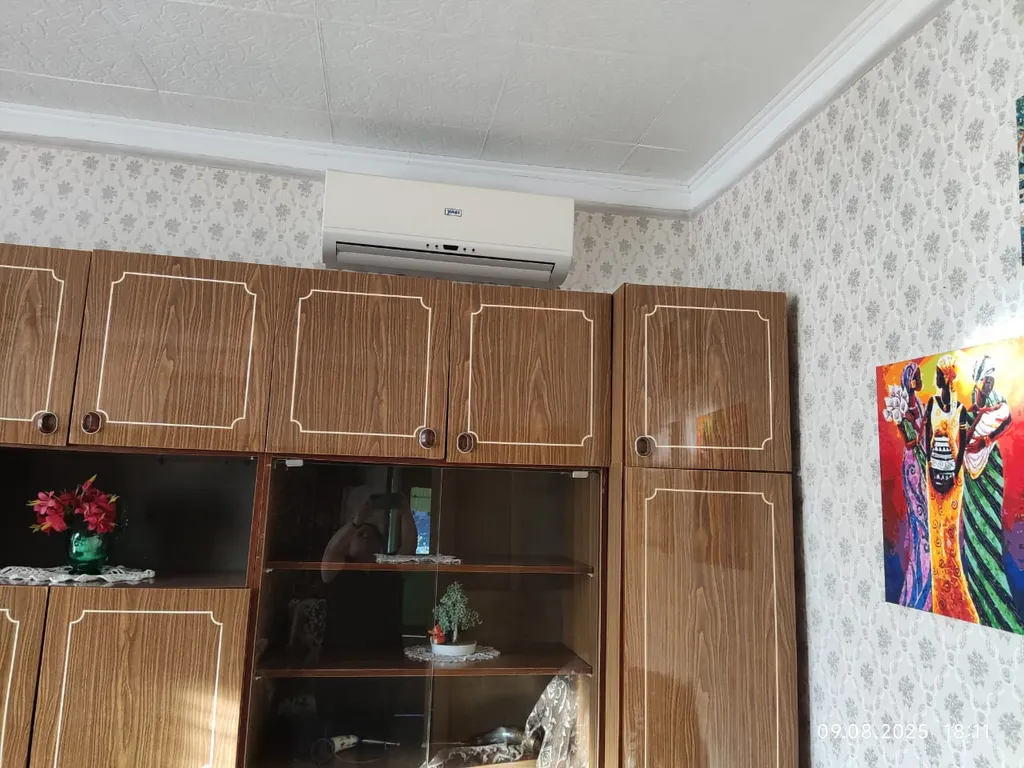 Большой дом у моря