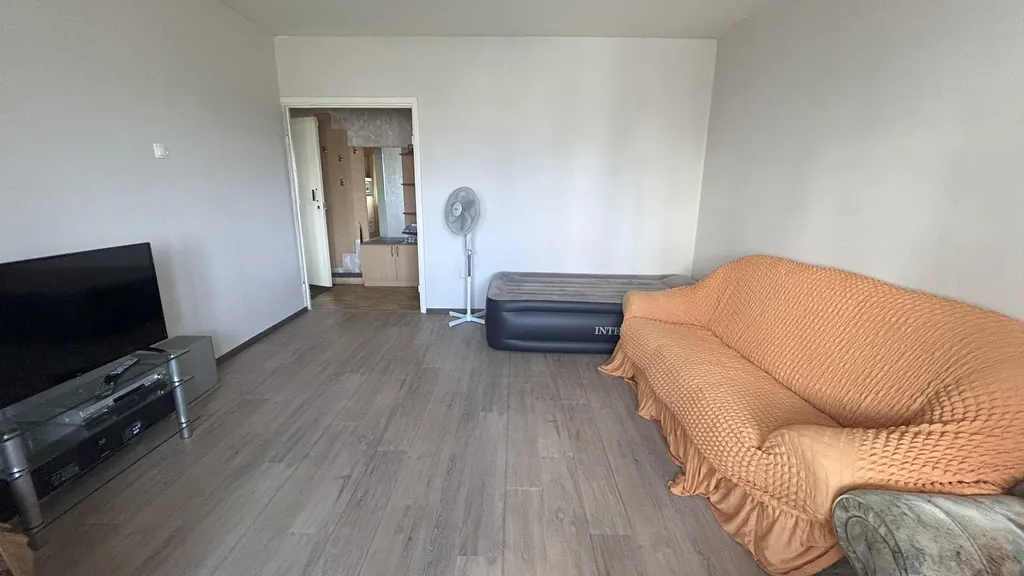 Трехкомнатная квартира в центре города