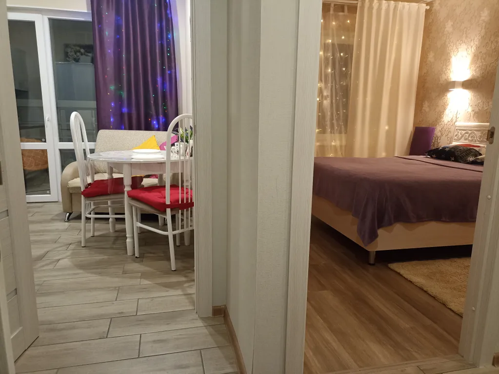 Новая квартира с панорамным балконом в расширенном центре