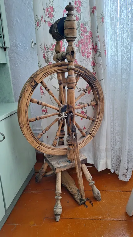 Дом в деревне на Дону в сосновом лесу