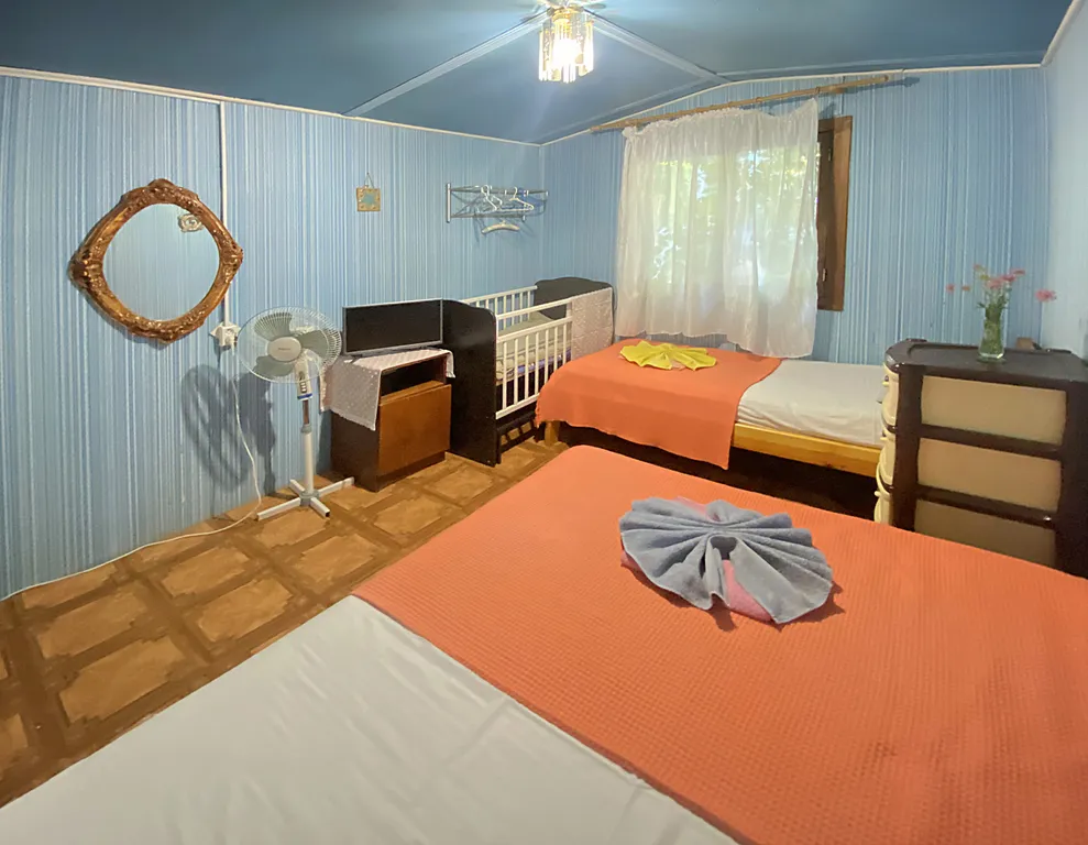 Коттедж 2-комнатный Дом — Курортное (Феодосия)