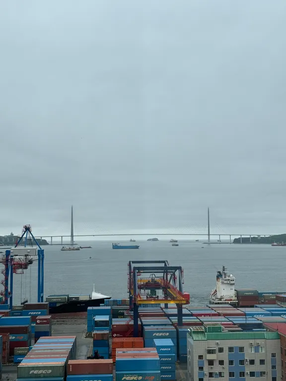 Квартира с видом на море, бухта Золотой рог