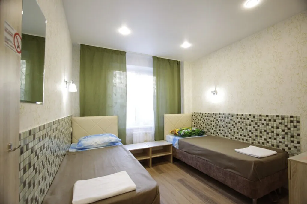 Квартира Уютная комната в мини-отеле с 2 кроватями — аренда посуточно в Красноярск