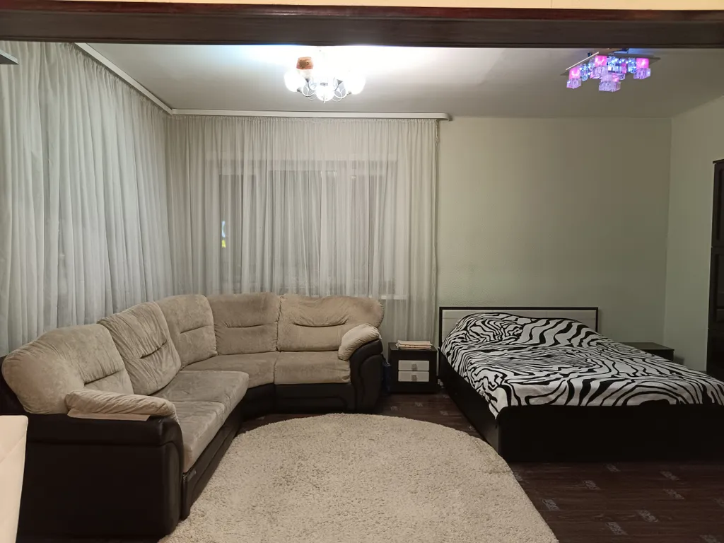 2-комнатная Квартира — аренда посуточно в Губкинский