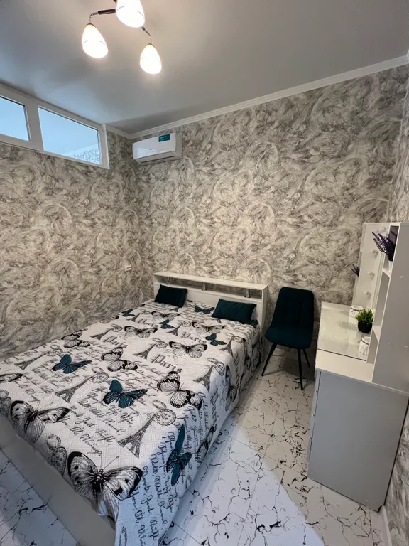 Квартира Квартира Уютная, новая в самом лучшем районе города, 5 мин до моря — Геленджик