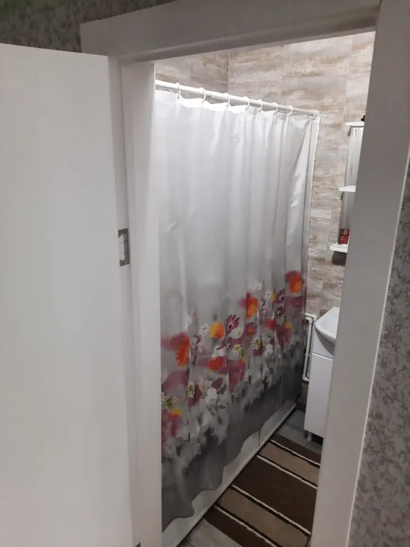 Рядом тц оазис плаза окружная больница, смотровая поликлиника